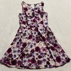 Retrolicious Purple and White Floral Dress